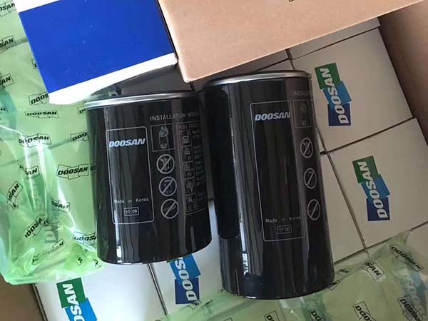 挖掘機配件批發